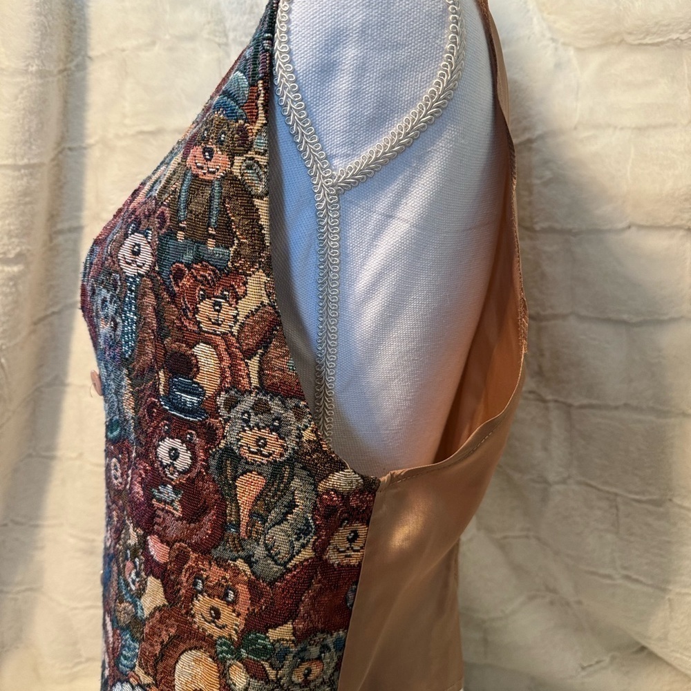 Vest made by Facets covered in Teddy Bears. Size S. Adjustable w/tie. Br… - Picture 7 of 14